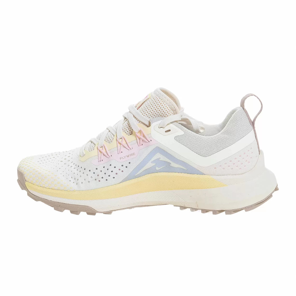 7.5Off White