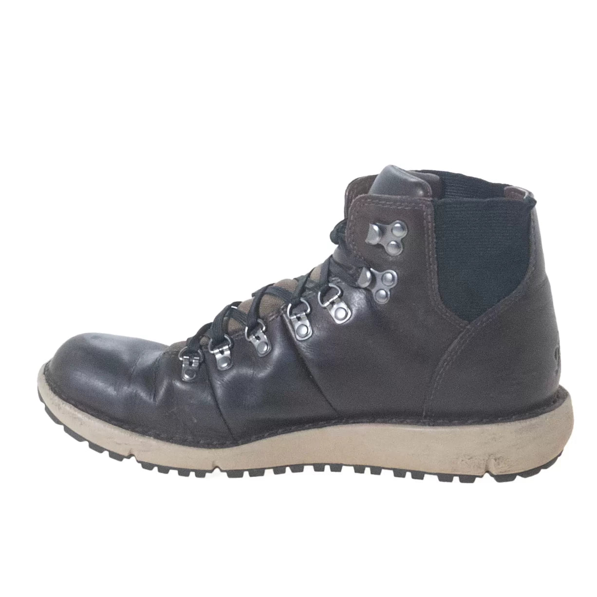8.5Dark Brown
