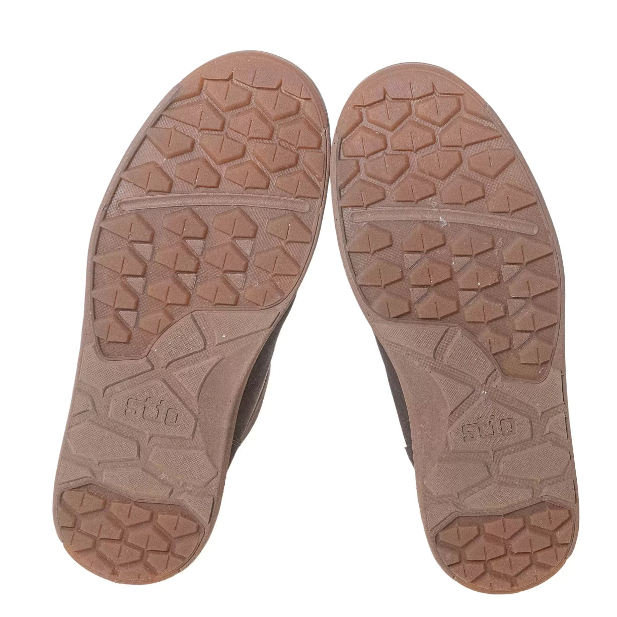 9.5Brown