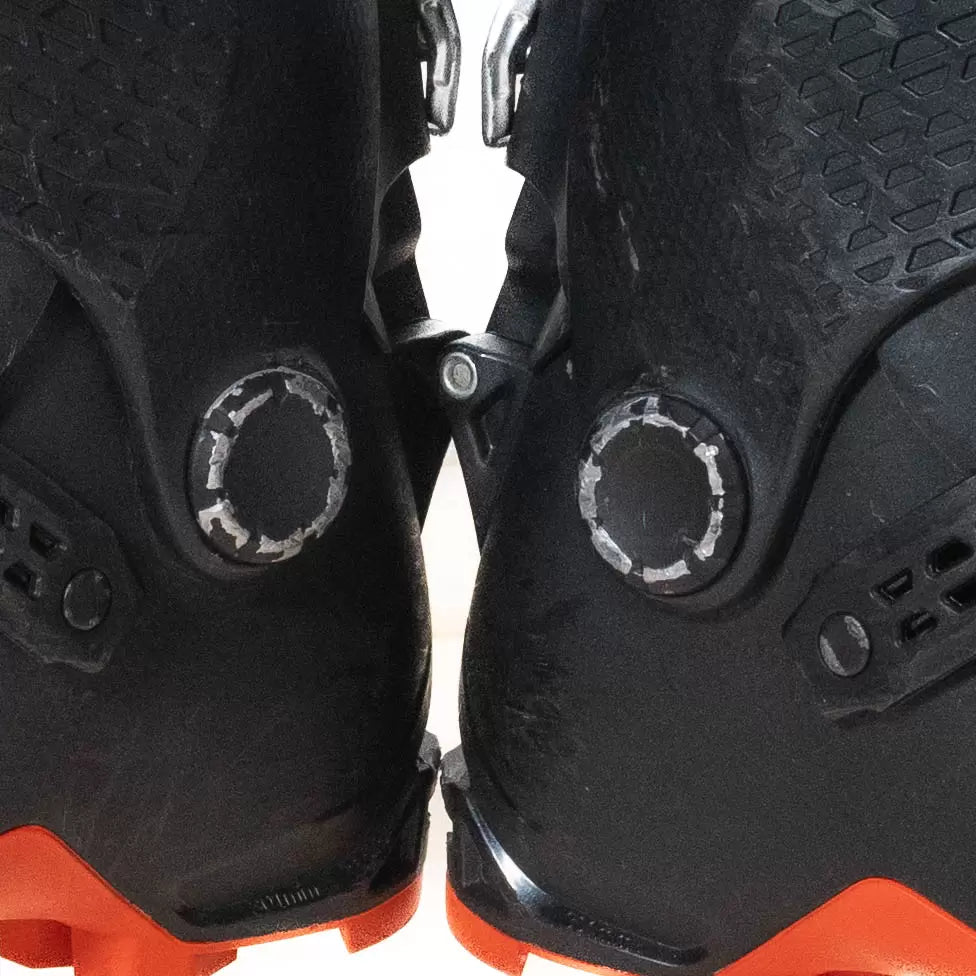28/28.5Black