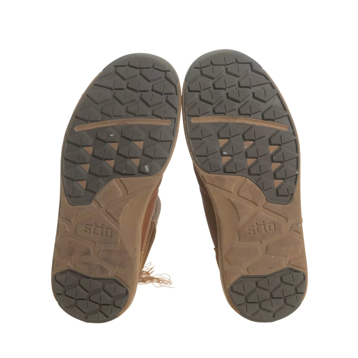 7Light Brown