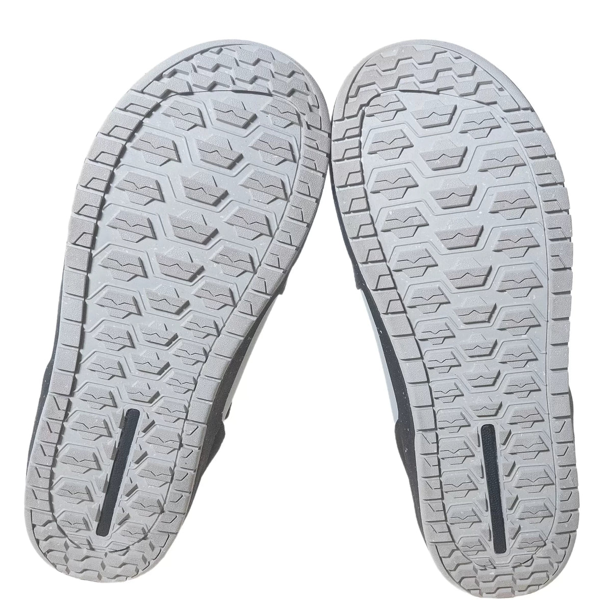 11.5Grey