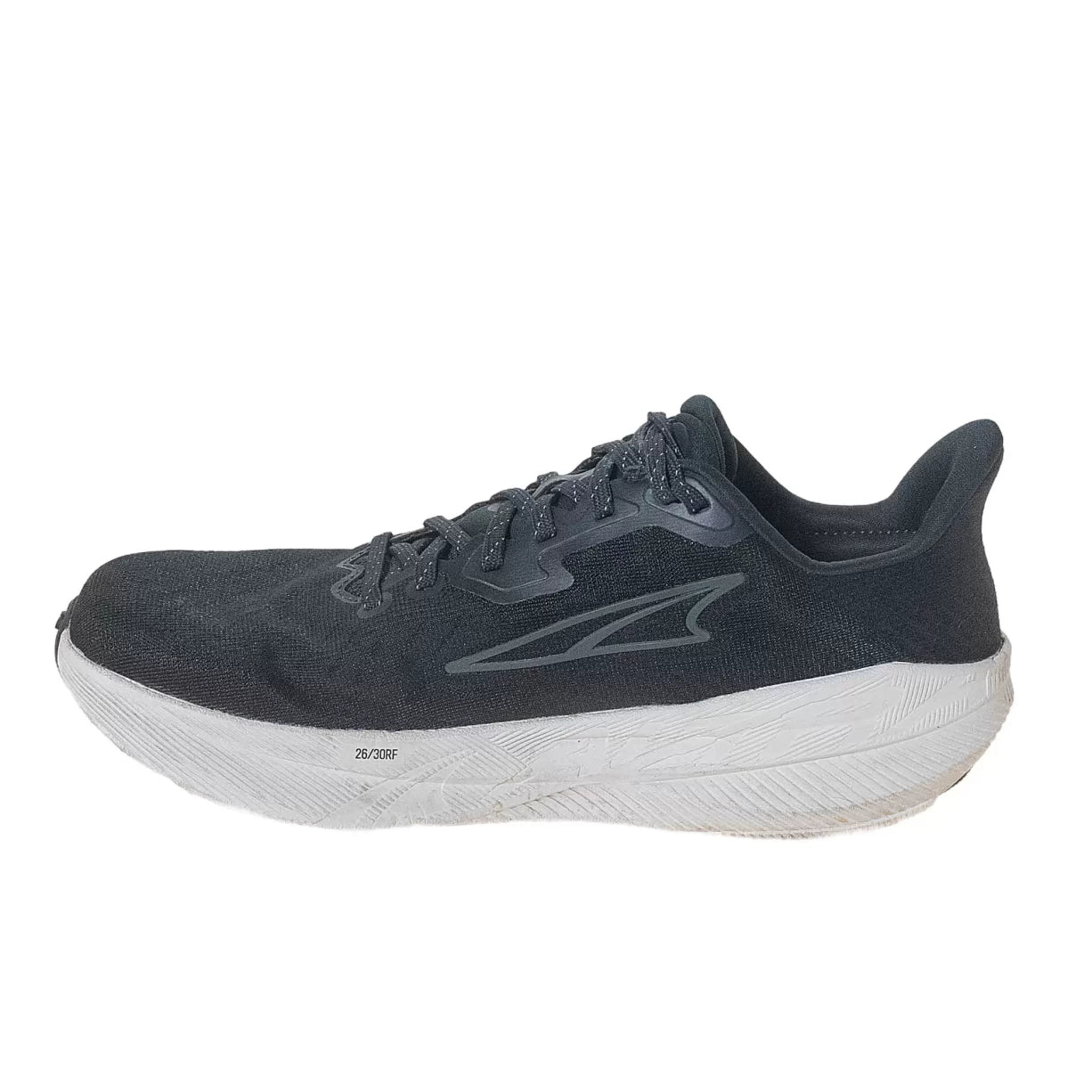 9.5Black/White
