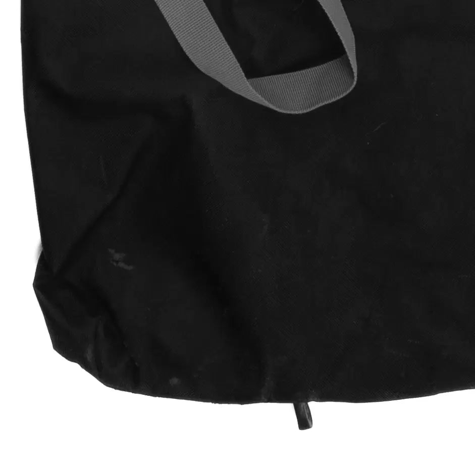 SingleBlack