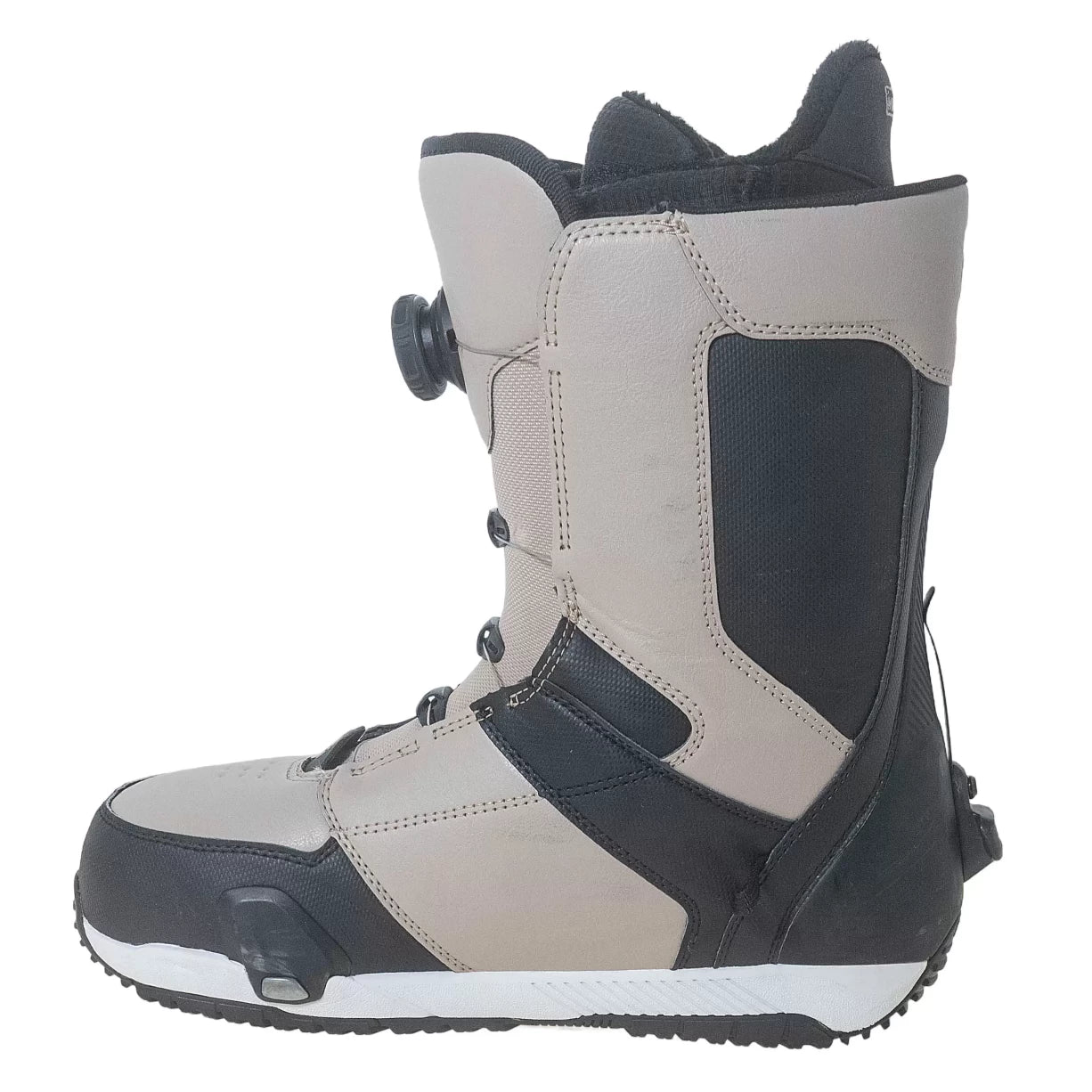 13Tan/Black