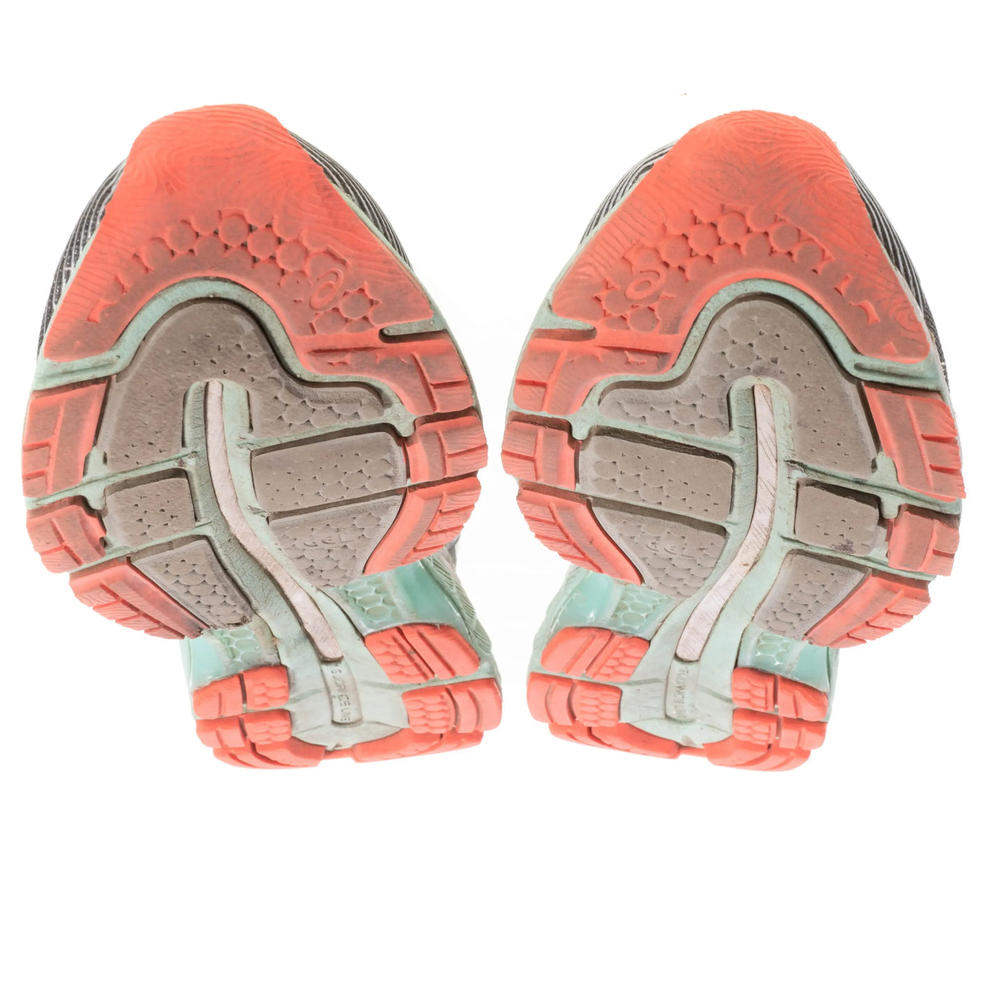 37.5Carbon/White/Flash Coral