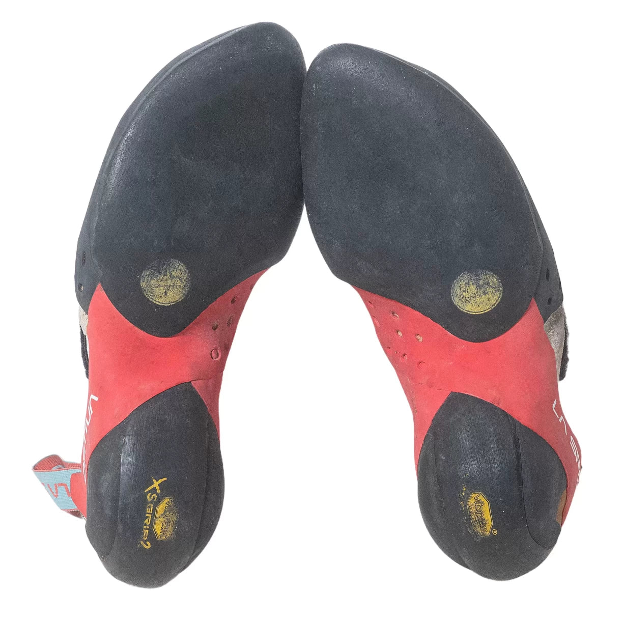 39.0Black/Red