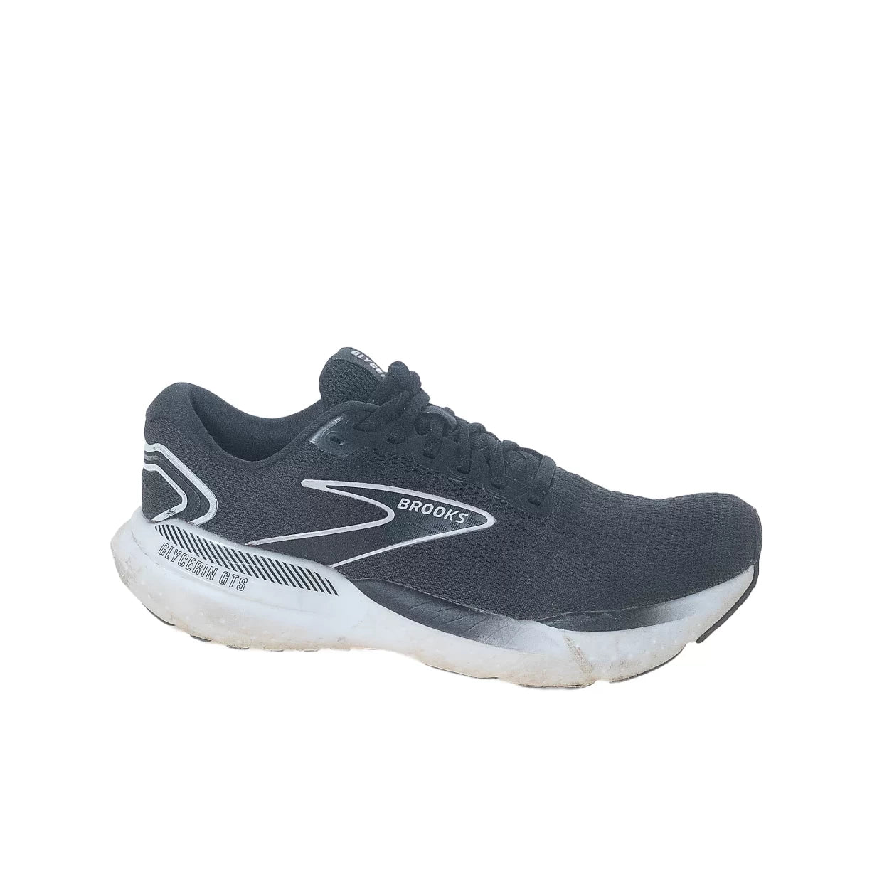 9Black/White