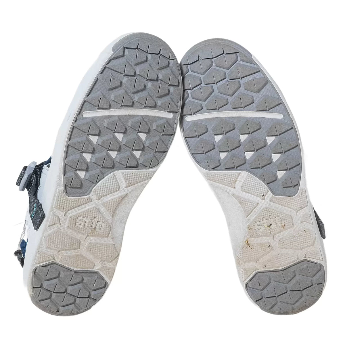 8.5Light Grey
