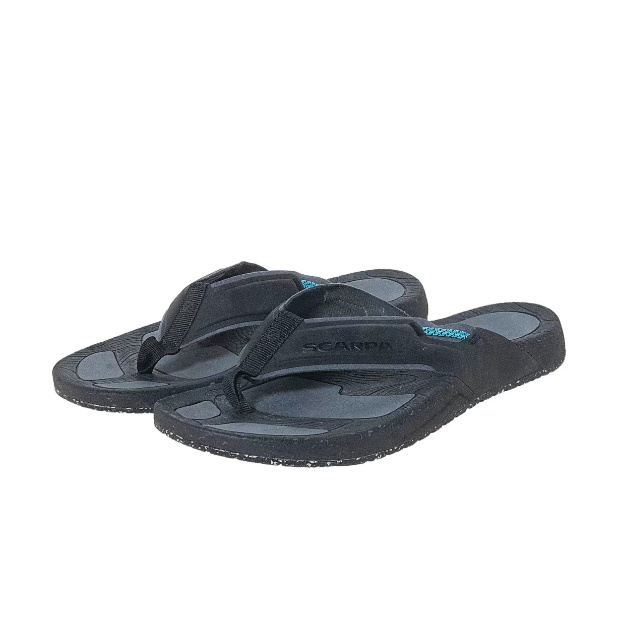 39.0Black/Gray