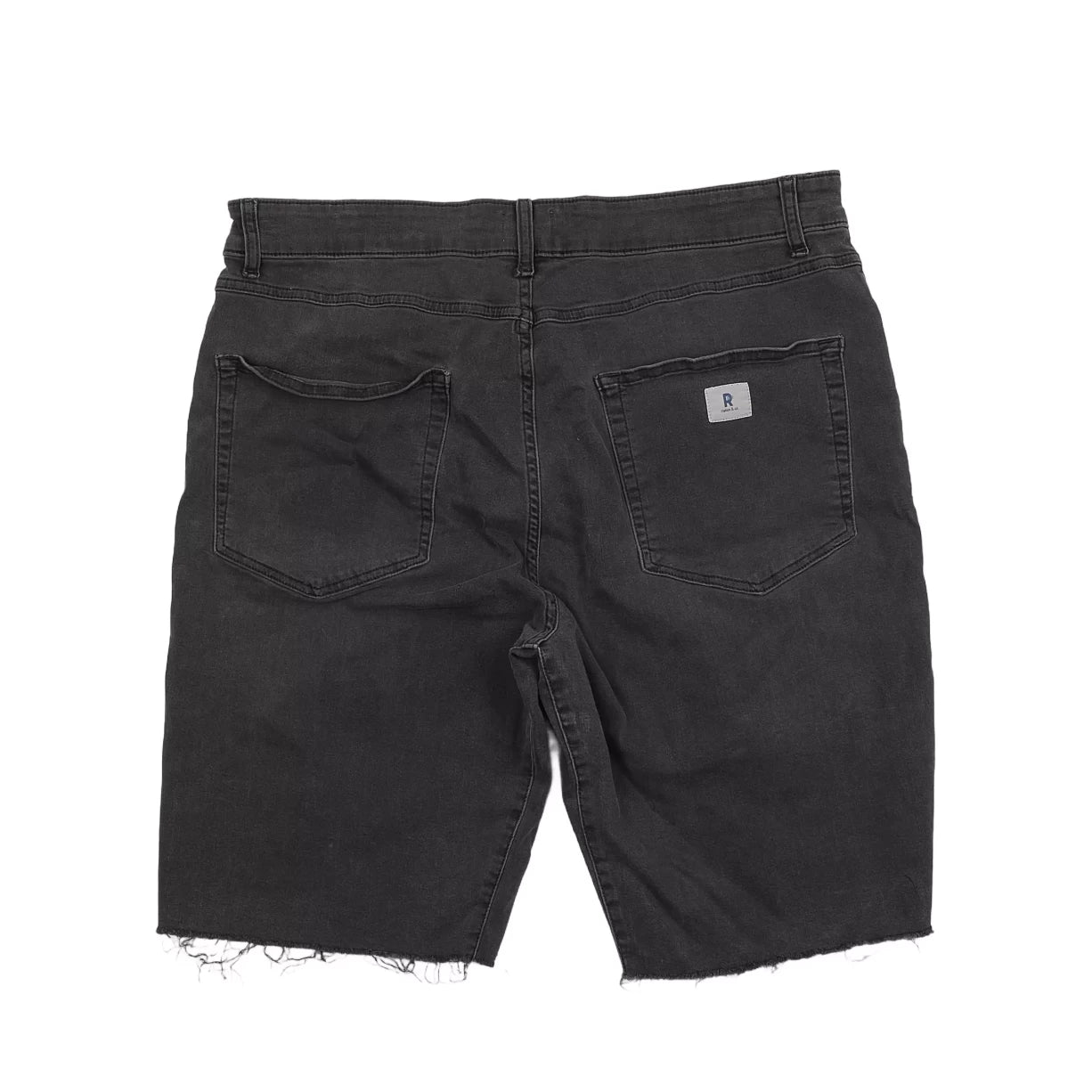 36.0Black