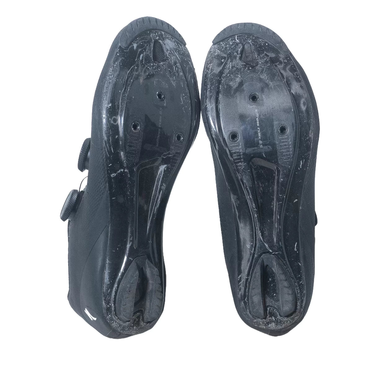 39.0Black