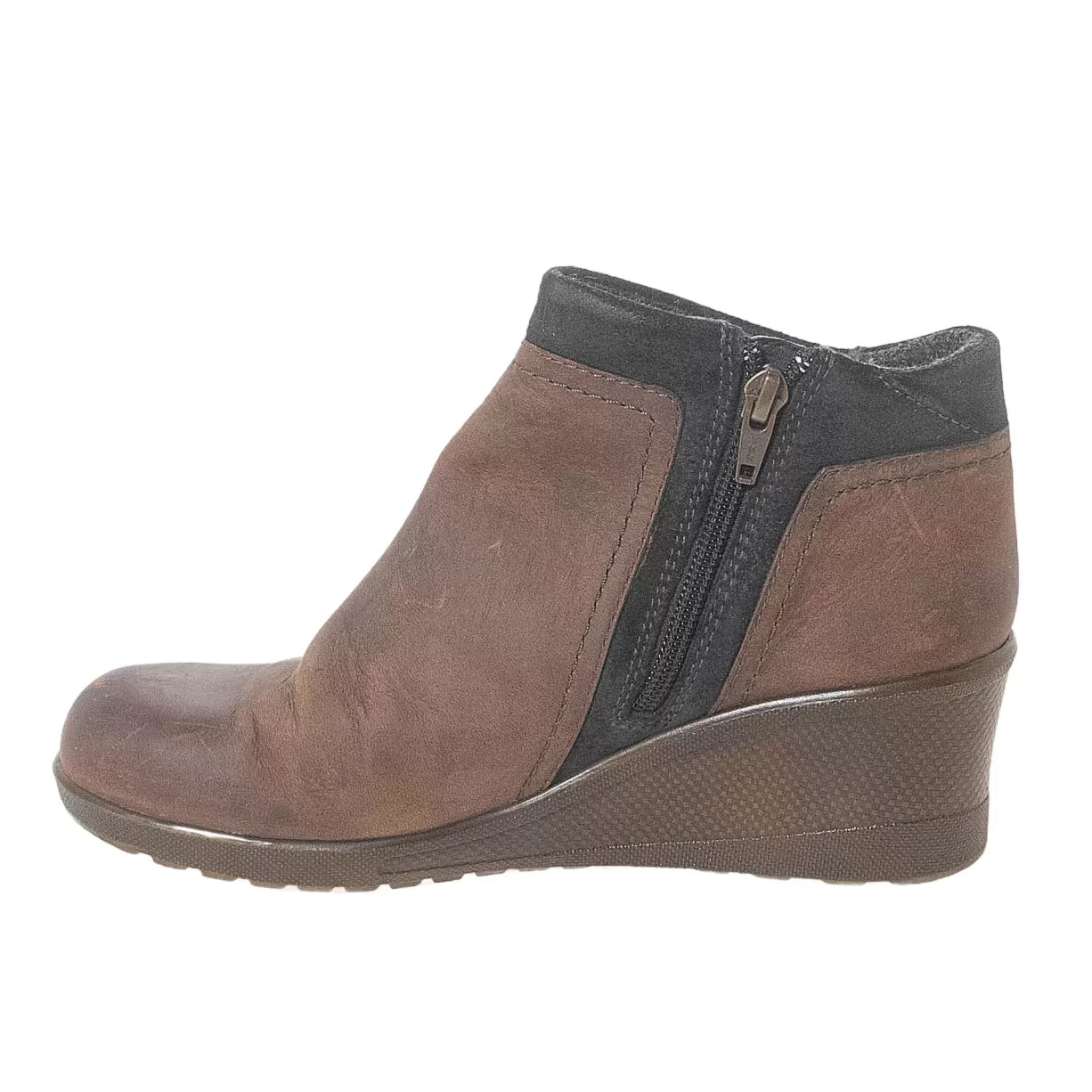 7Brown