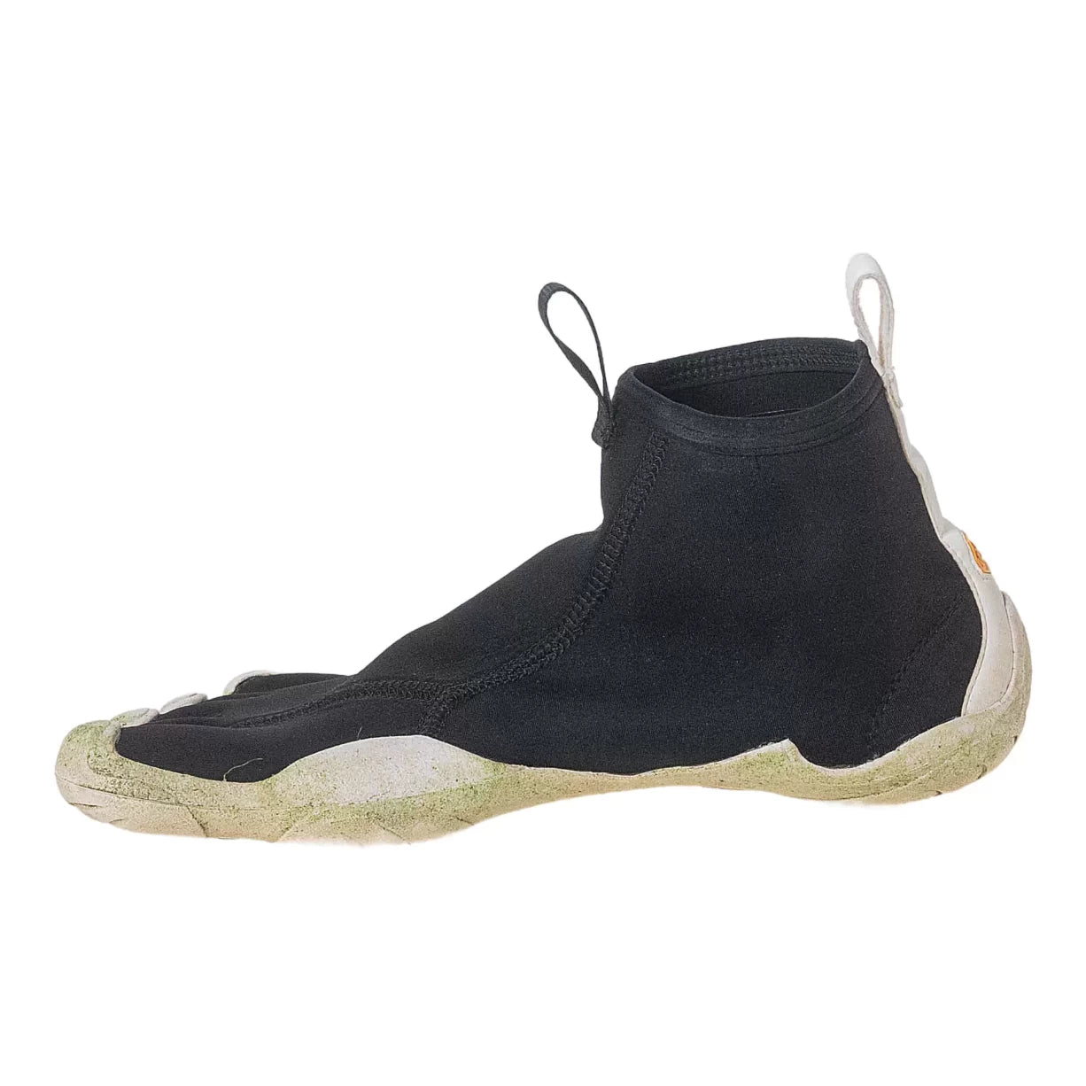 43.0Black/White