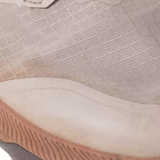 9Tan