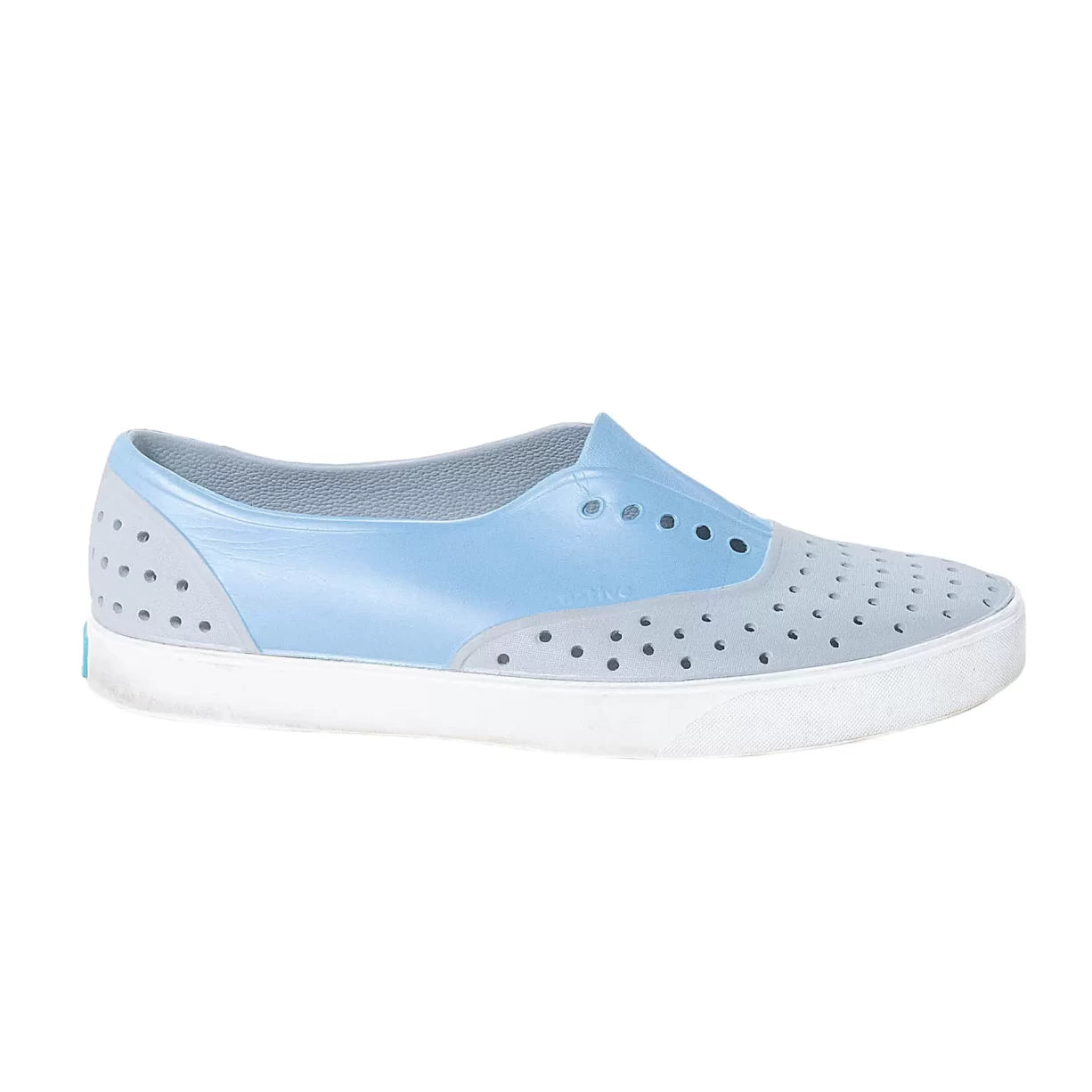 11Blue