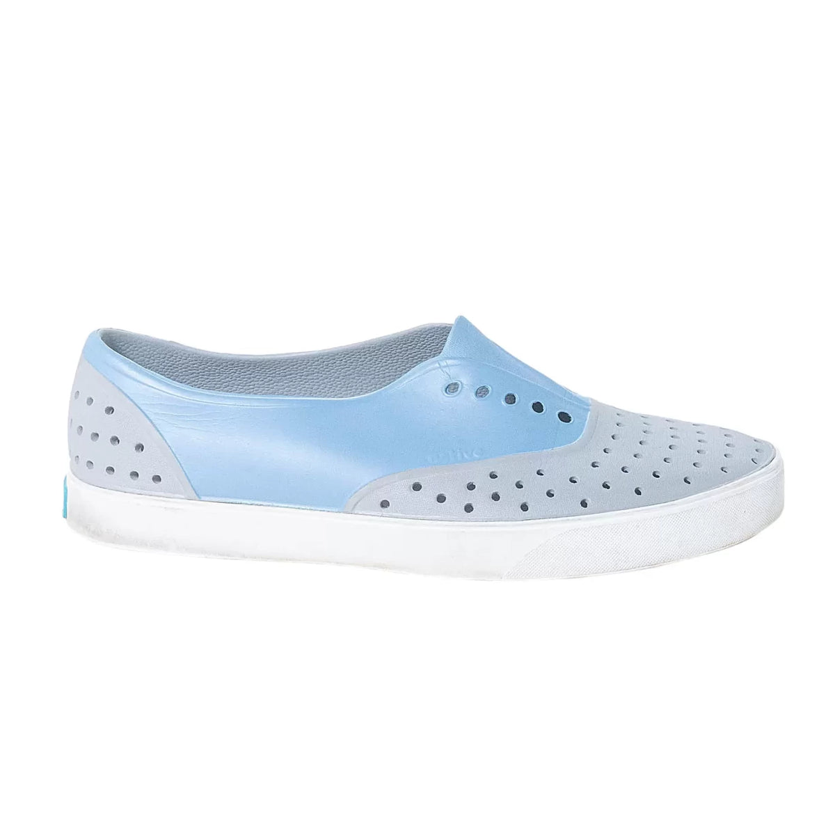 11Blue