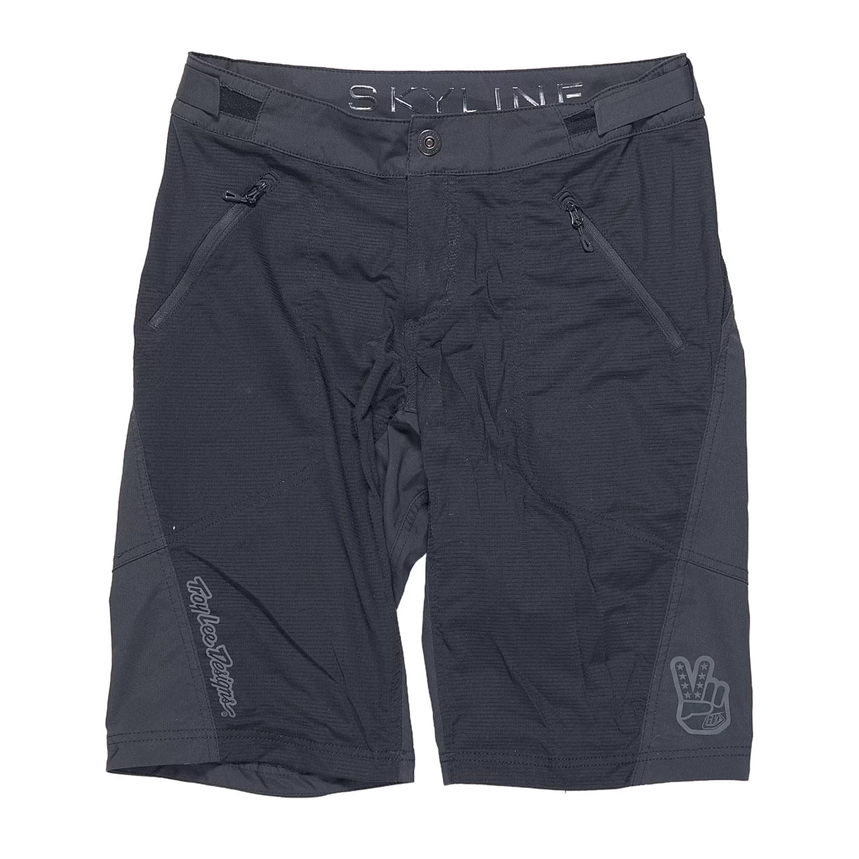 32Black