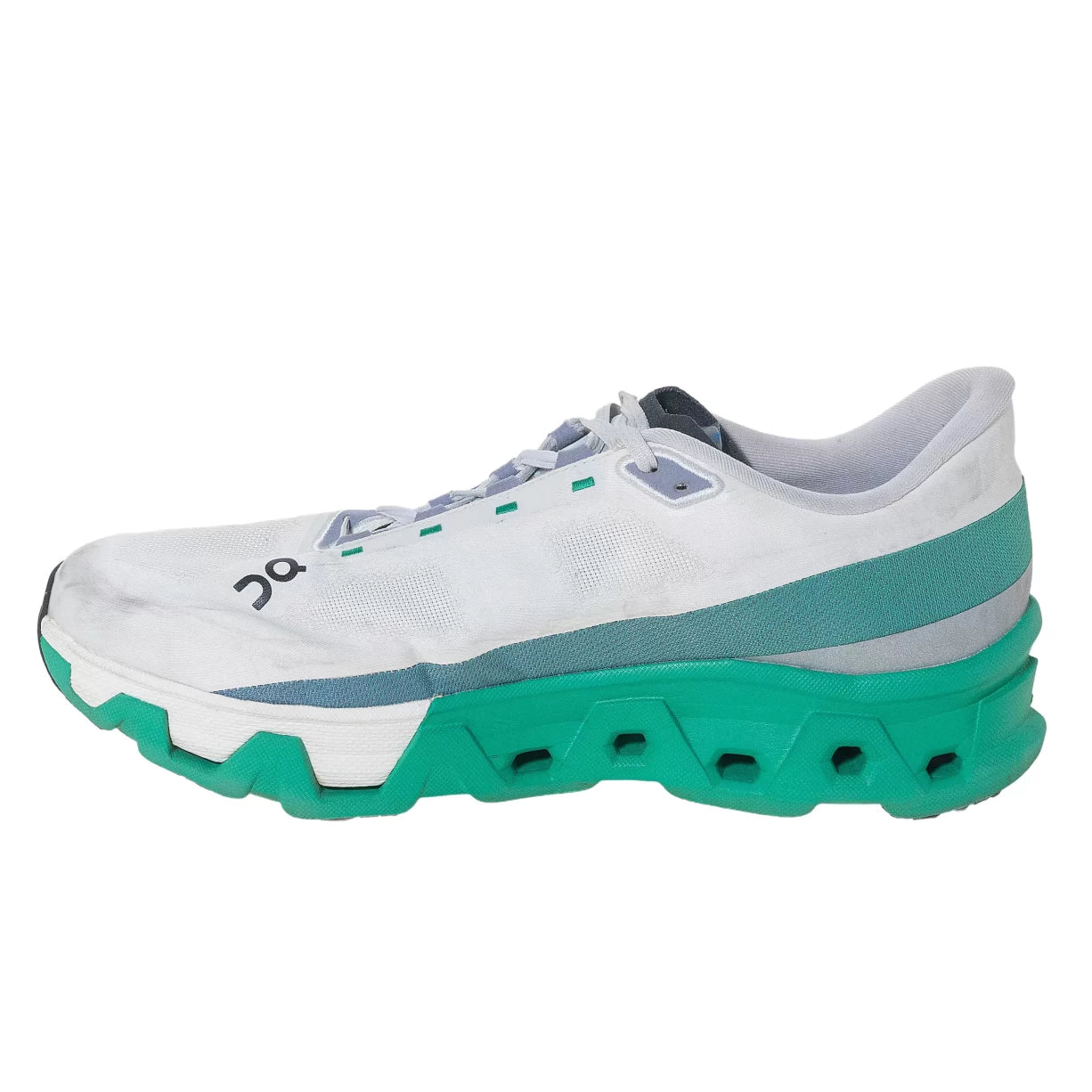 14White/Green