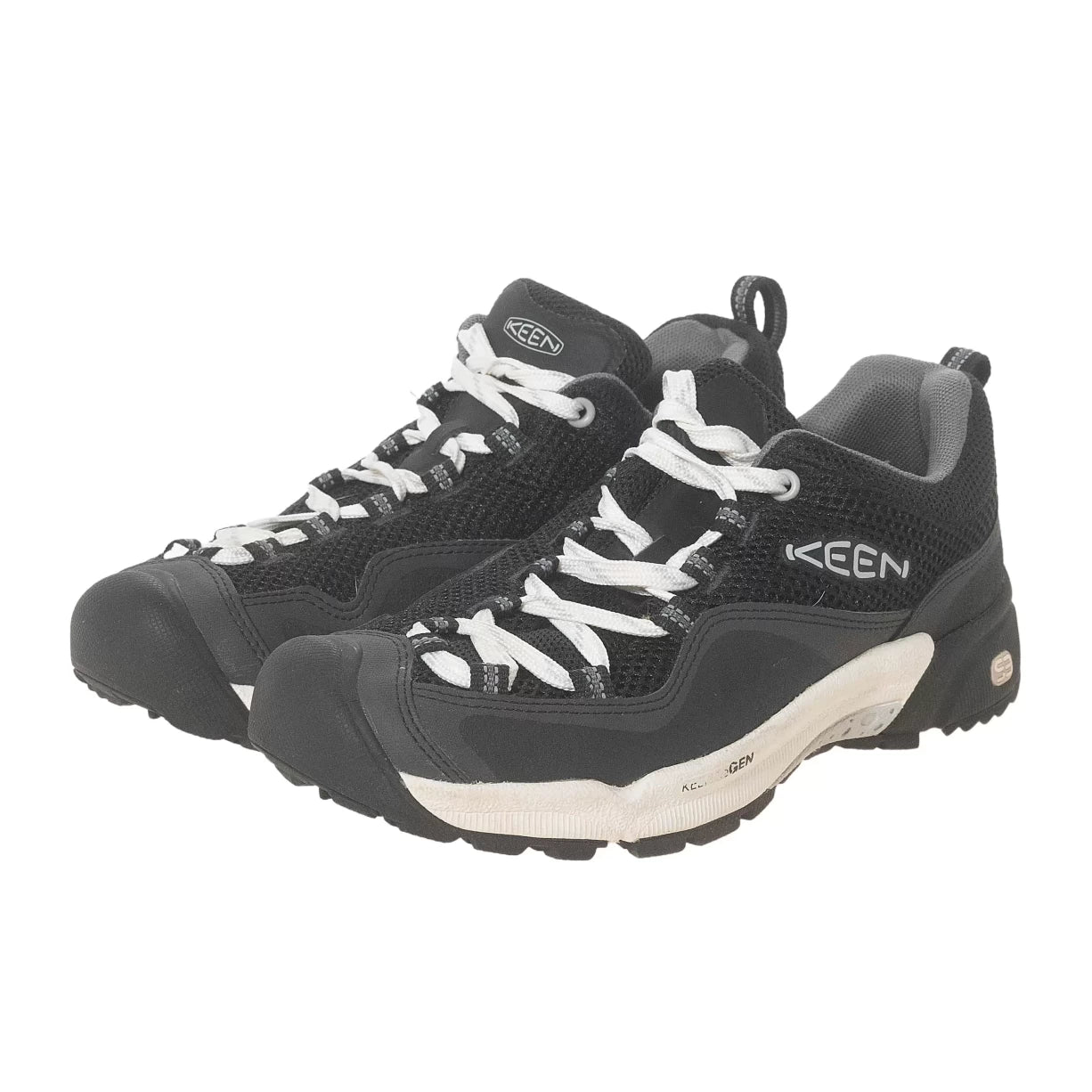 7Black/White