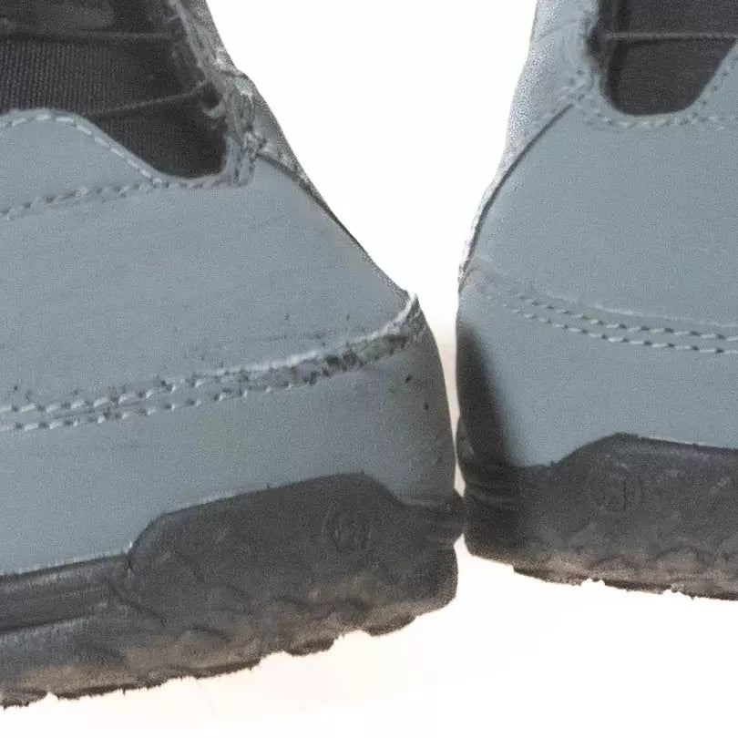 8Grey