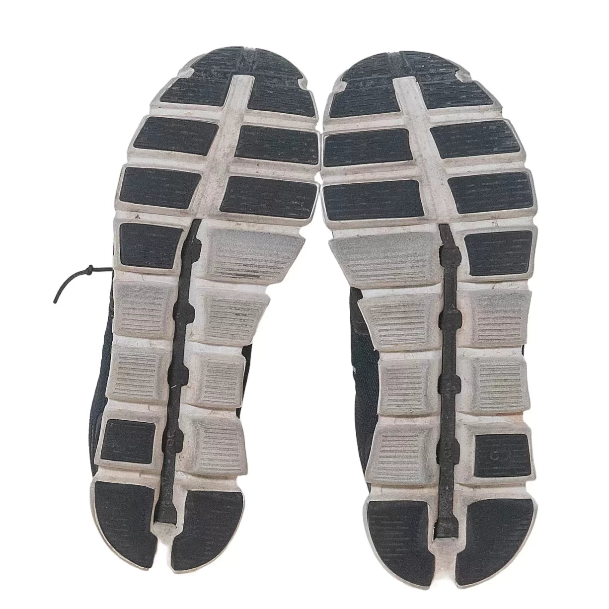 10.5Black/White