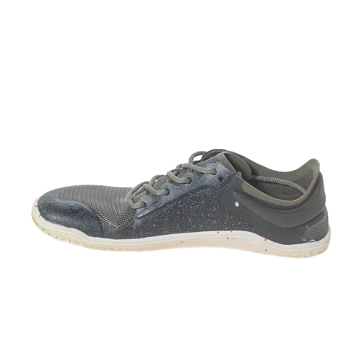 37Black/Olive