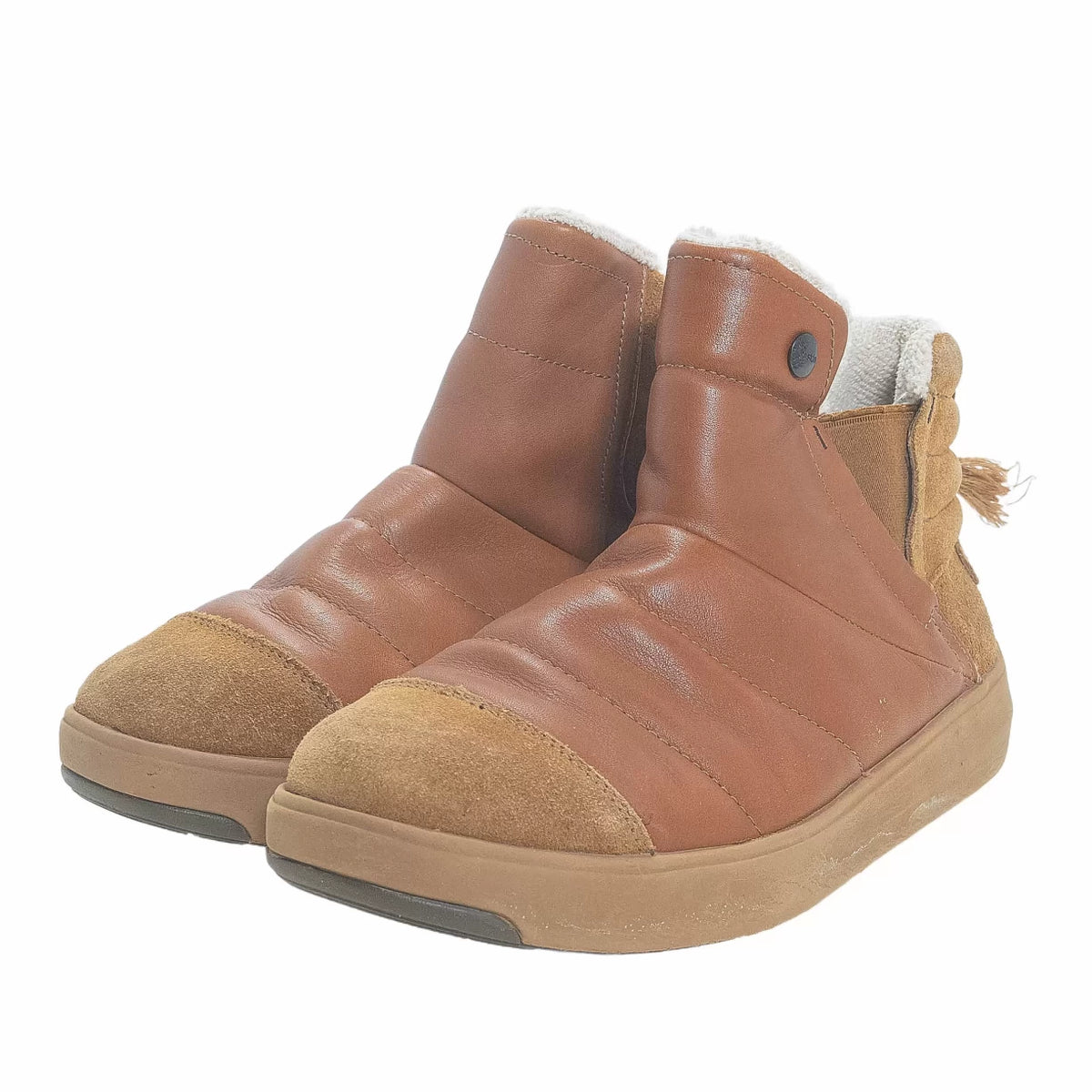 8Tan