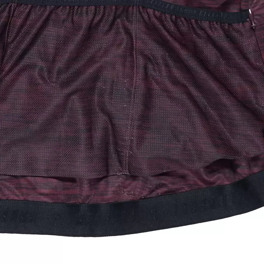 LBurgundy