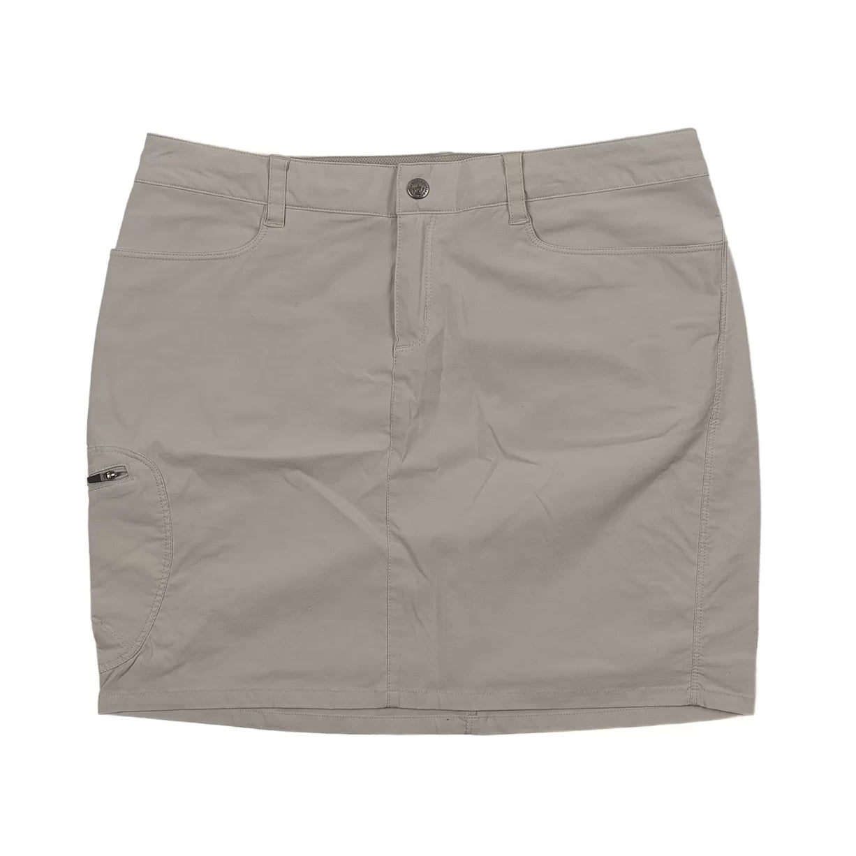 8Tan