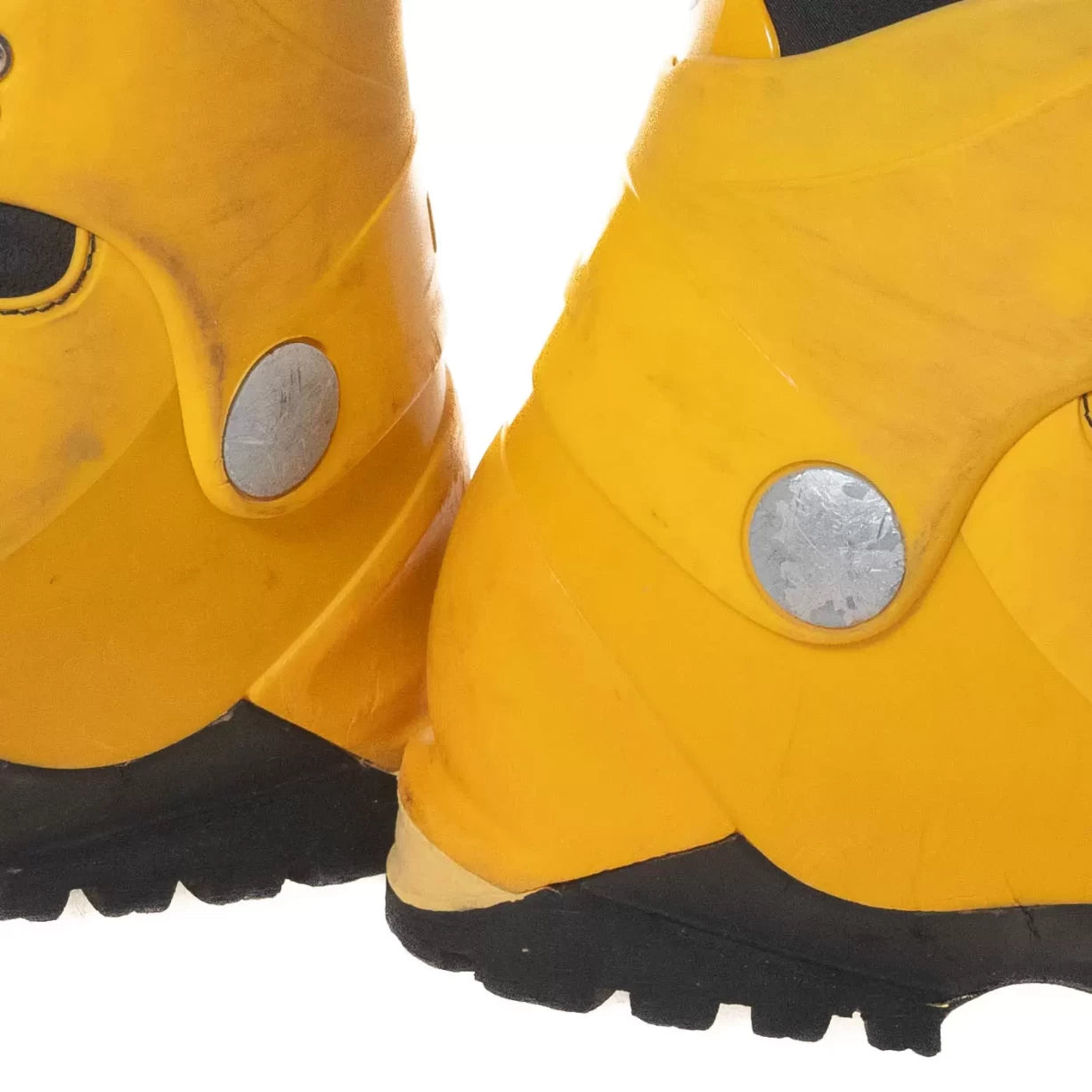 9Yellow