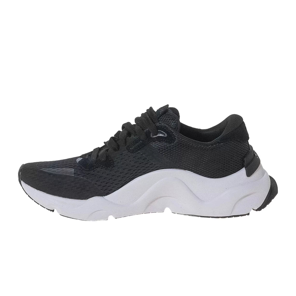 11Black/White
