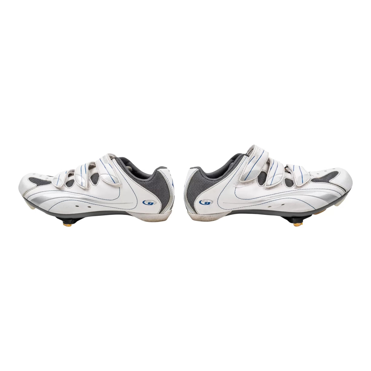 41.0White/Blue