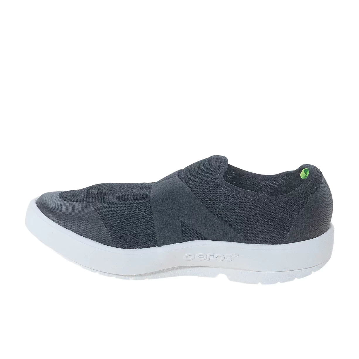 11Black/White