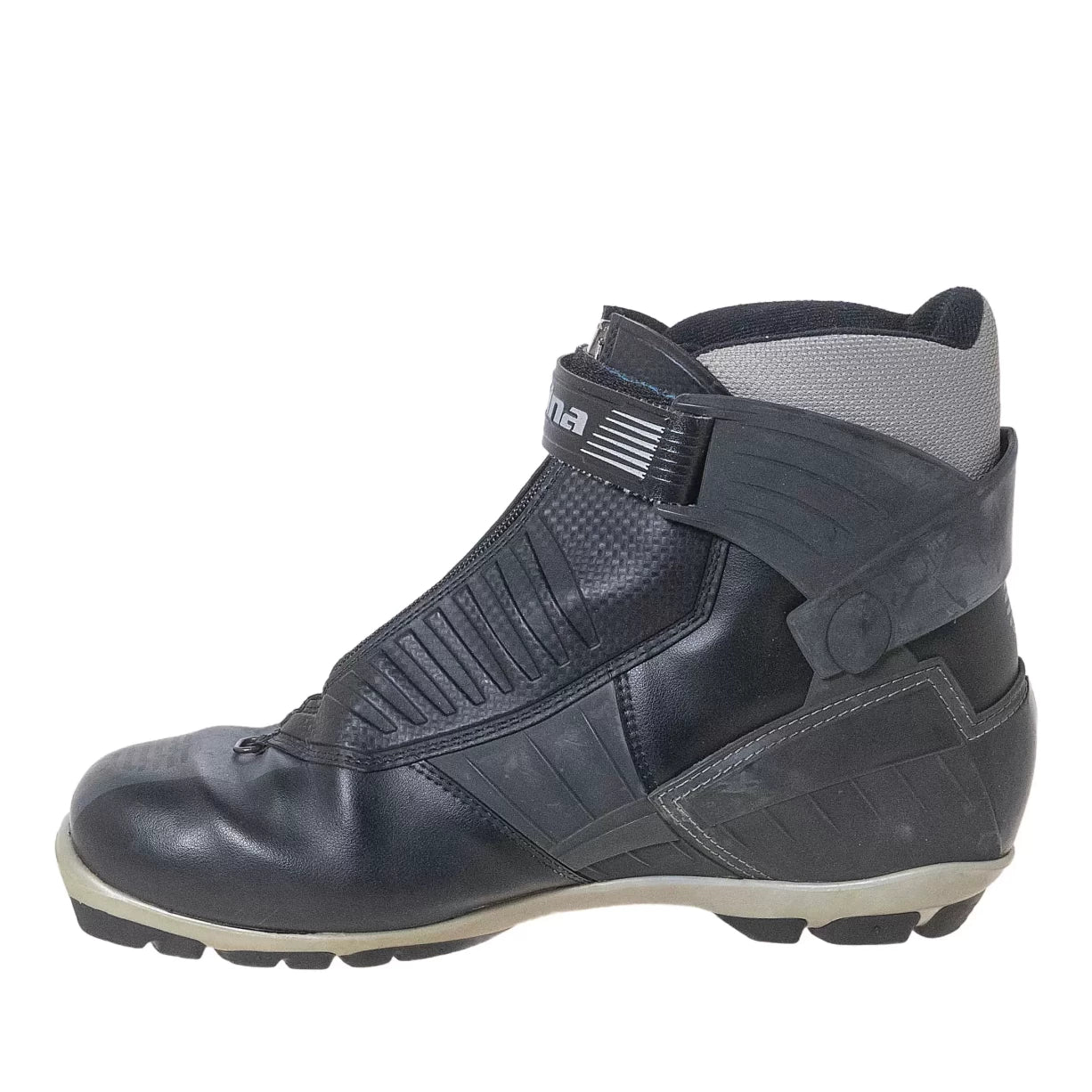 44.0Black