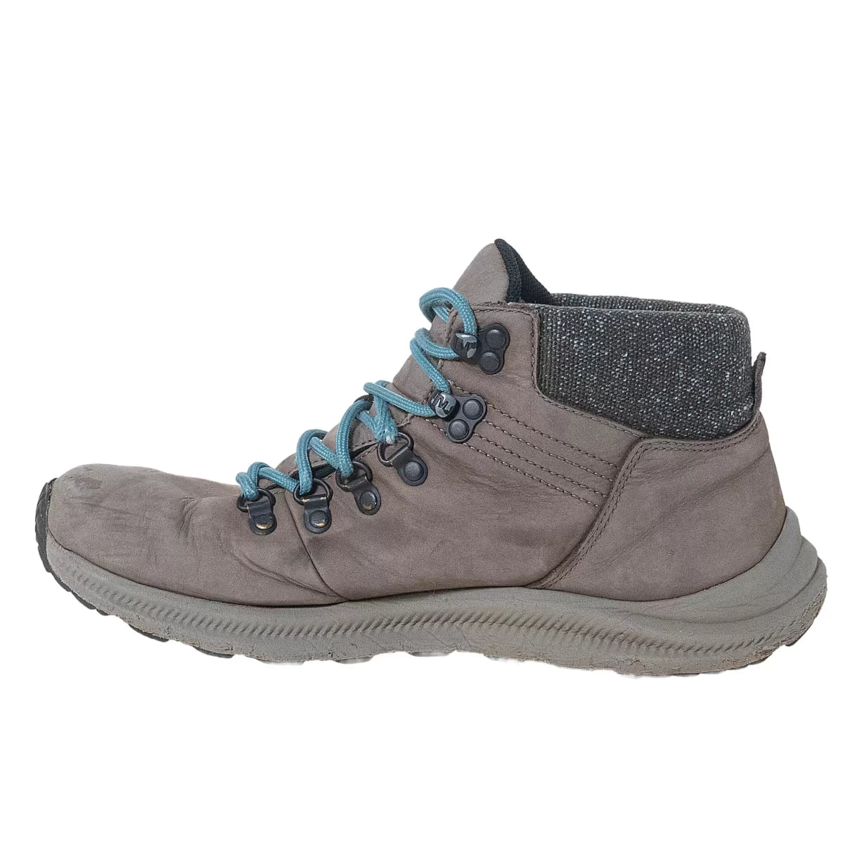 10Taupe