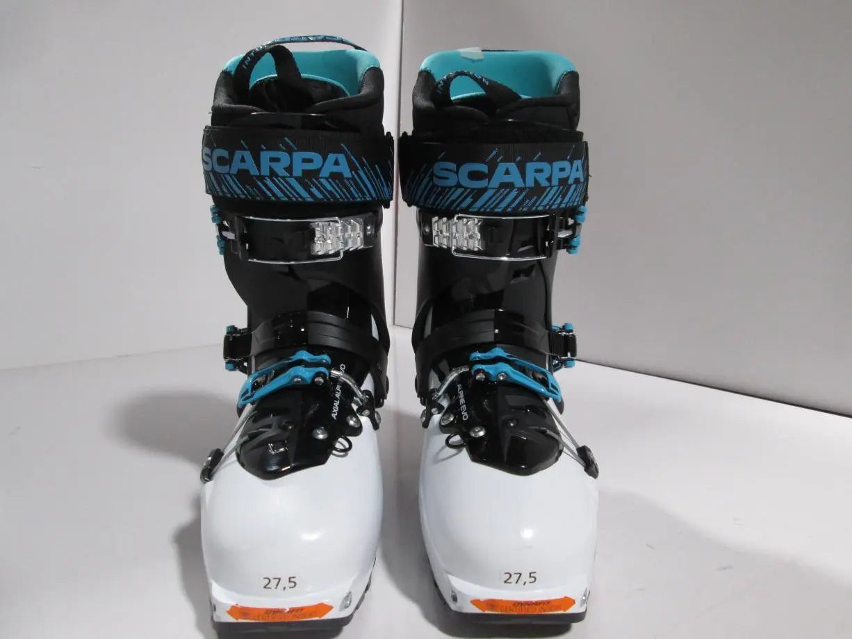 28.5White/Black/Azure