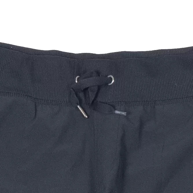 8Black