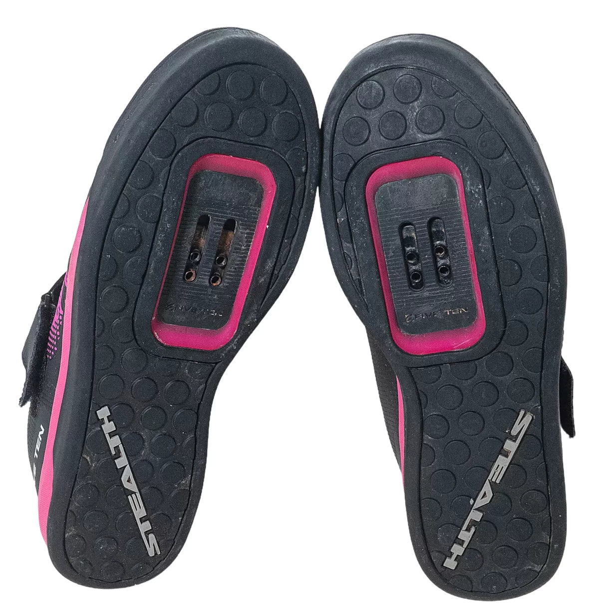 11Black/Pink