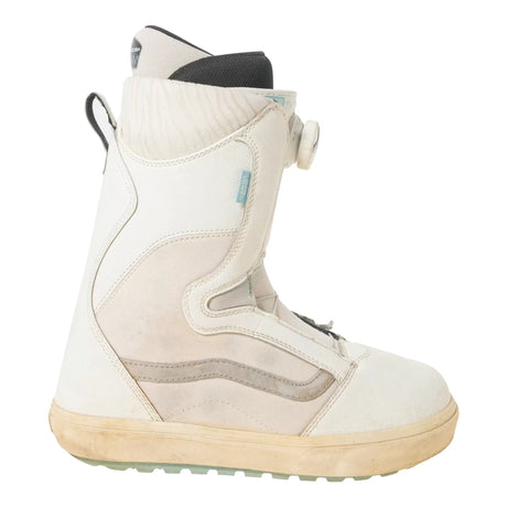 9Off White