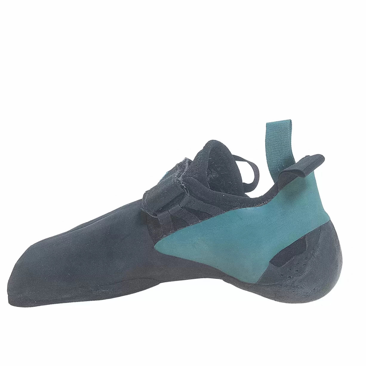 41.0Black/Blue
