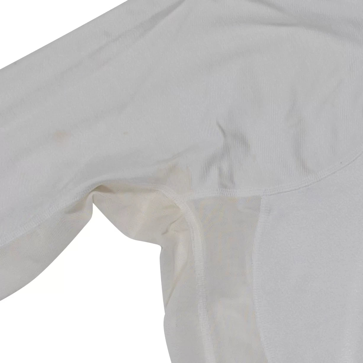 Estimated size SWhite