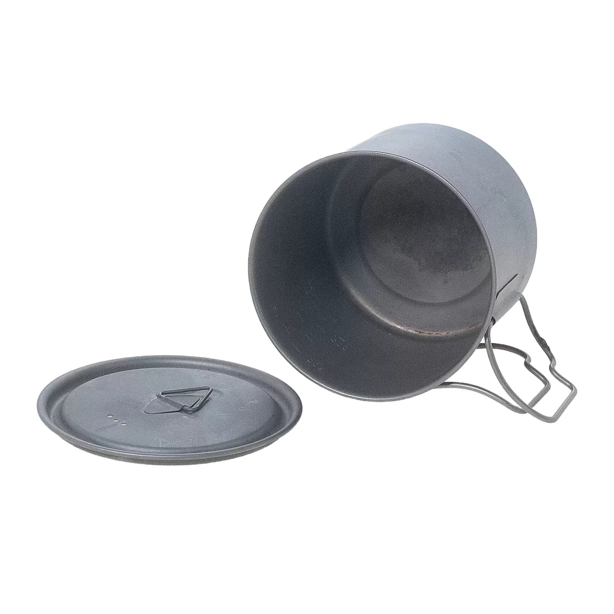 550mLTitanium