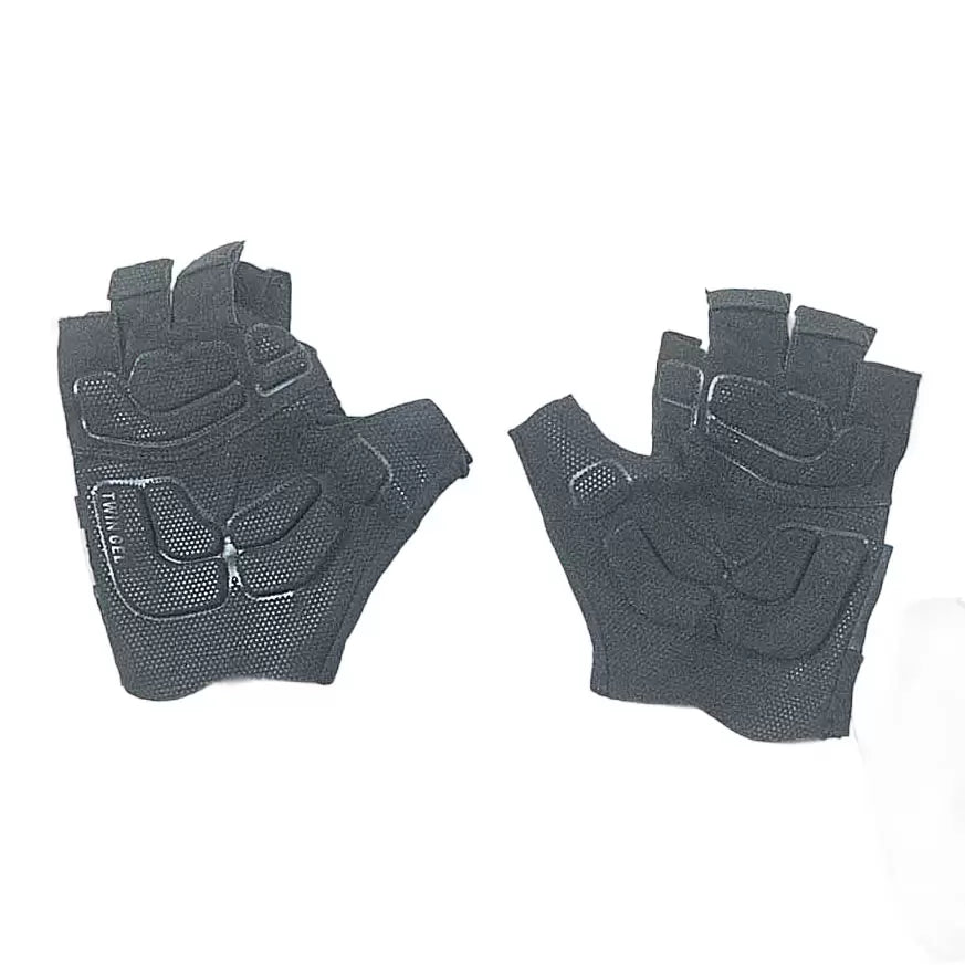 Estimated Size LBlack/White