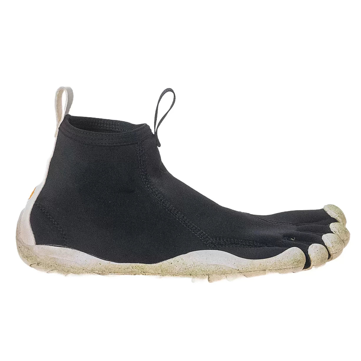 43.0Black/White