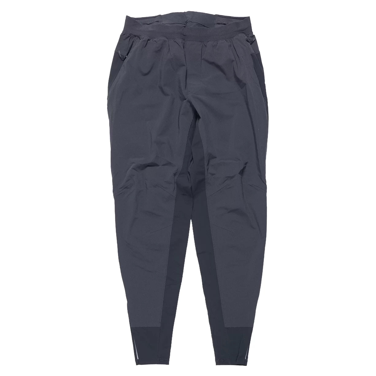 Estimated Size S/MBlack