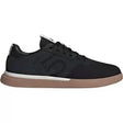 7.5Core Black/Core Black/Gum 2