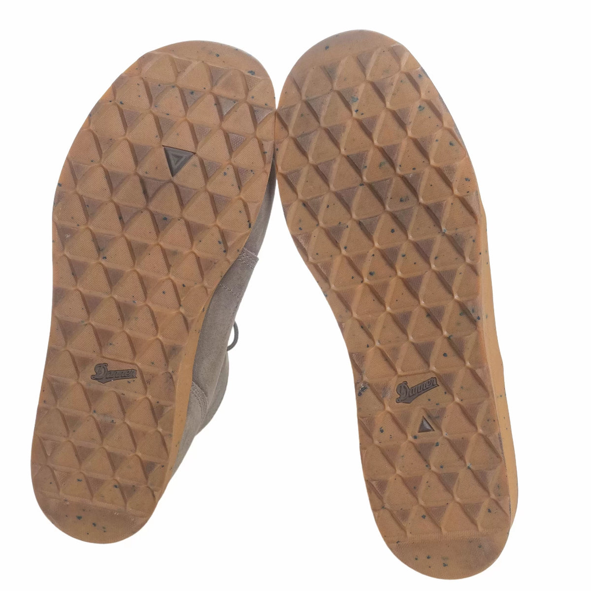12Tan