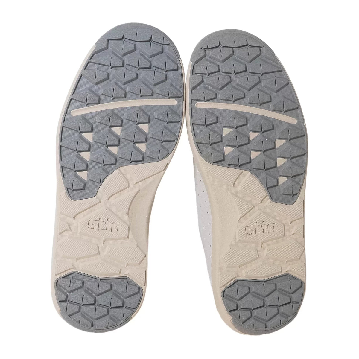8Light Grey