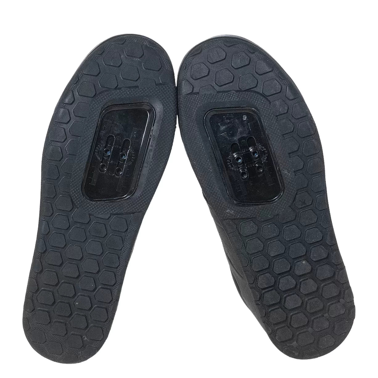 44.0Black